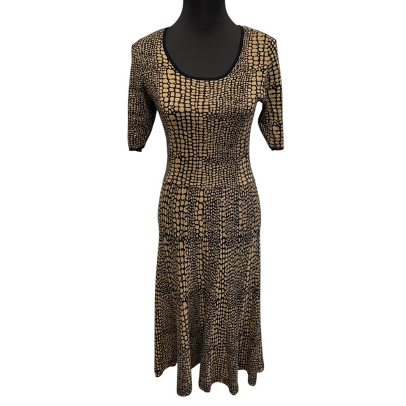 Carmen Marc Valvo Brown and Tan Sheath Dress Short Sleeve Scoop Neck - Picture 1 of 7